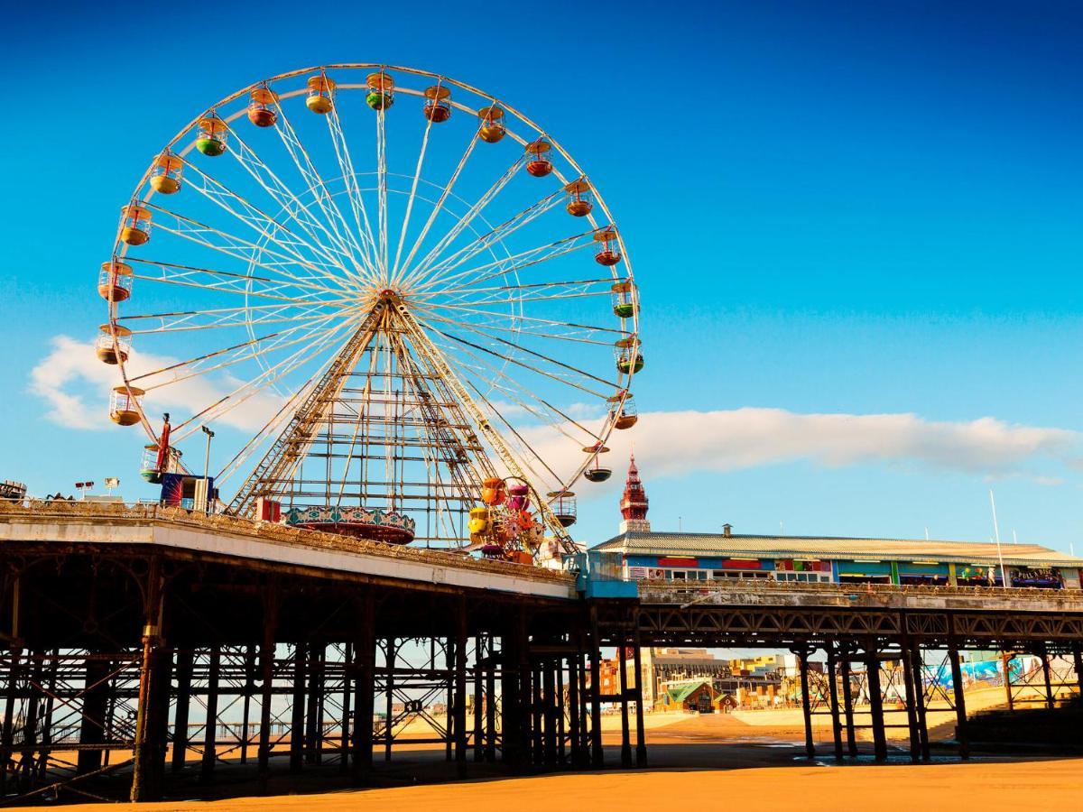 White Moon Hotel Blackpool Exteriör bild